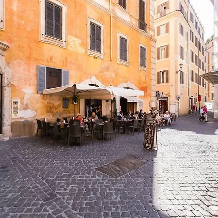 Apartamento Loveromeapartments Pantheon, Navona Square